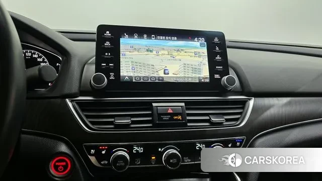 Honda Accord 10th Generation 2022 Белый из Кореи, фото 6