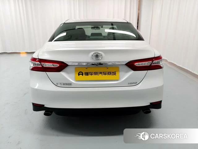 Toyota Camry 2020 Белый из Китая, фото 6
