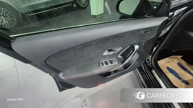 Mercedes-Benz A-Class W177 2022 Черный из Кореи, фото 6