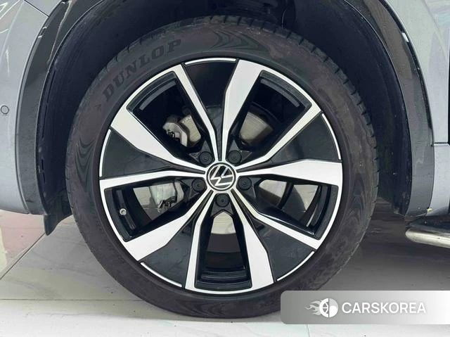 Volkswagen Tanyue 2024 Темно-серый из Китая, фото 6