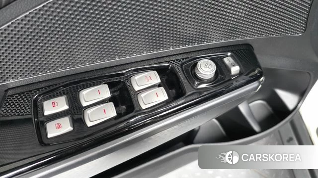 Ssangyong Tivoli Armor 2019 Белый из Кореи, фото 6
