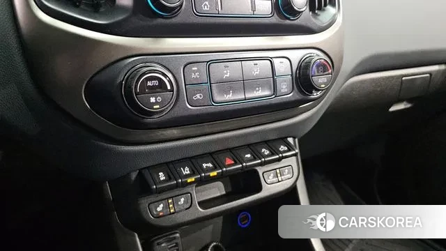 Chevrolet (GM Daewoo) Real New Colorado 2021 Черный из Кореи, фото 6