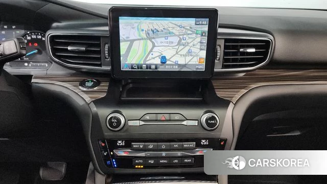 Ford Explorer 6th Generation 2020 Белый из Кореи, фото 6