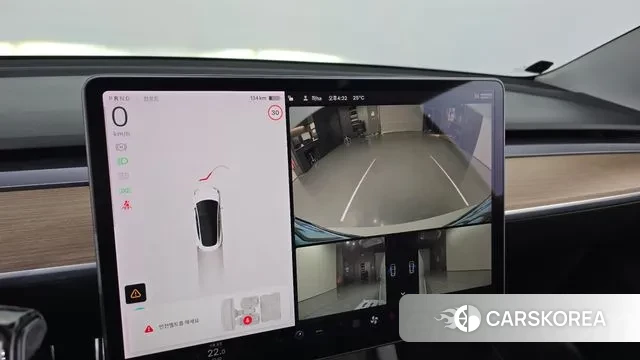 Tesla Model 3 2021 Белый из Кореи, фото 6