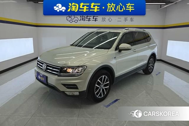 Volkswagen Tiguan L 2018 Темно-серый из Китая, фото 6