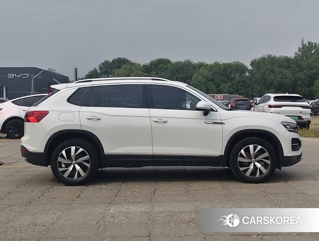 Volkswagen Tanyue 2021 Белый из Китая, фото 6