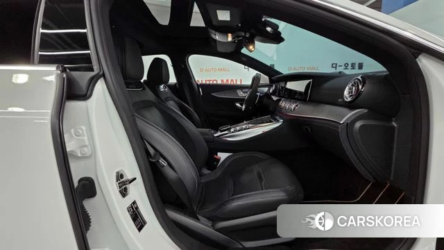 Mercedes-Benz AMG GT 2023 Белый из Кореи, фото 6