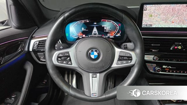BMW 5 Series (G30) 2022 Белый из Кореи, фото 6