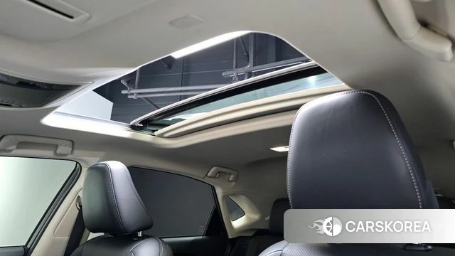 Lexus NX300h 2018 Серебристо-серый из Кореи, фото 6