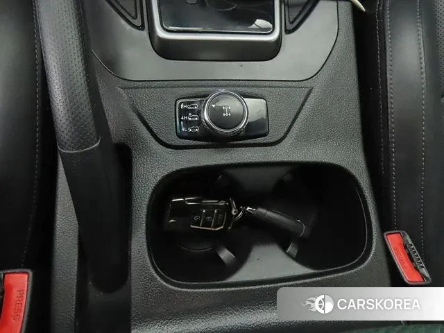 Ssangyong The New Rexton Sports Cannes 2023 Красный из Кореи, фото 6