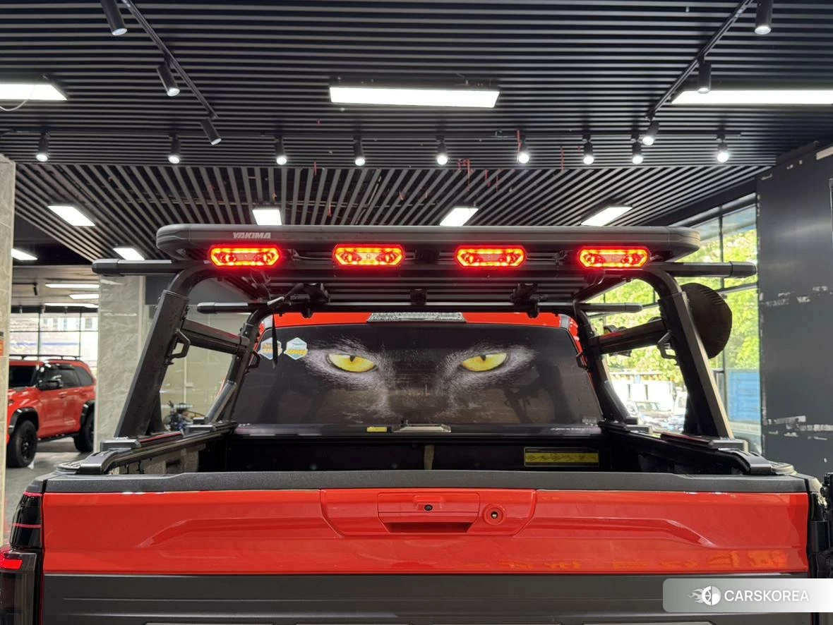 Ford F-150 Raptor 2023 Оранжевый из Китая, фото 6