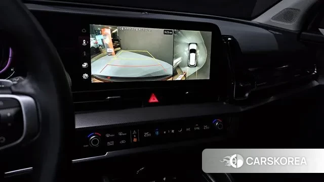 Kia Sportage 5th Generation 2023 Белый из Кореи, фото 6