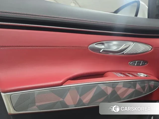 Genesis GV70 2021 Белый из Кореи, фото 6