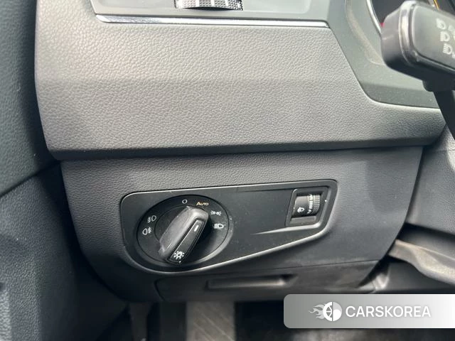 Volkswagen Tiguan L 2021 Белый из Китая, фото 6