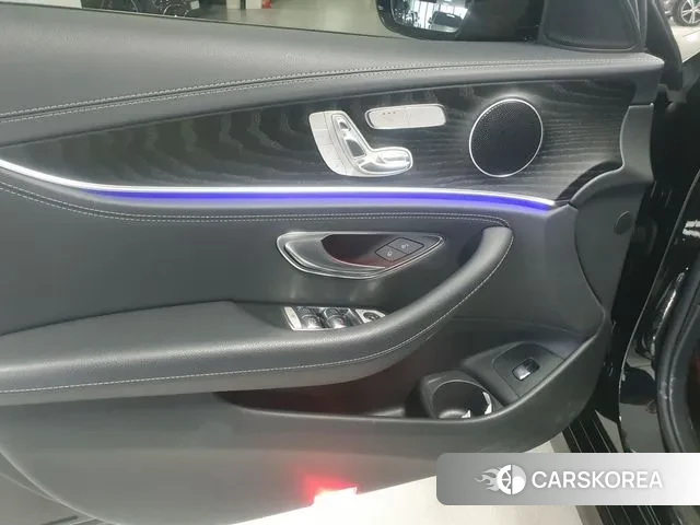 Mercedes-Benz E-Class W213 2021 Серый из Кореи, фото 6