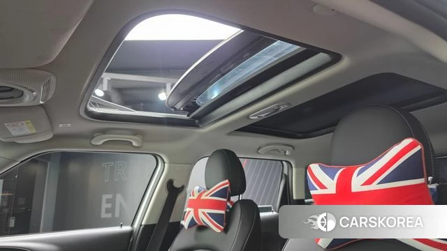 Mini Cooper Clubman 2023 Серебристо-серый из Кореи, фото 6