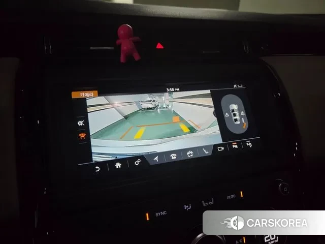 Land Rover Discovery 5 2019 Белый из Кореи, фото 6