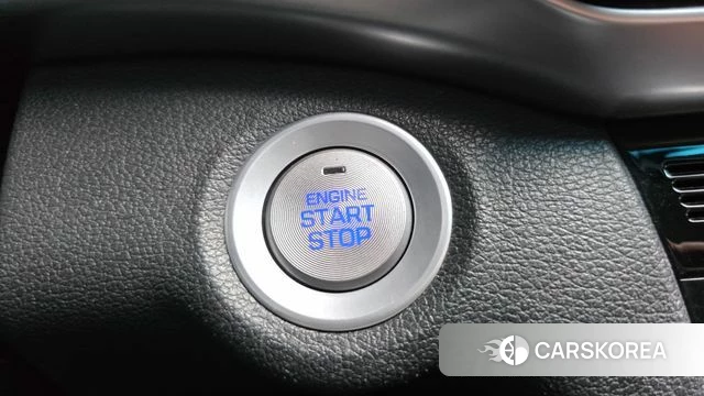 Hyundai The New Avante AD 2019 Серебристо-серый из Кореи, фото 6