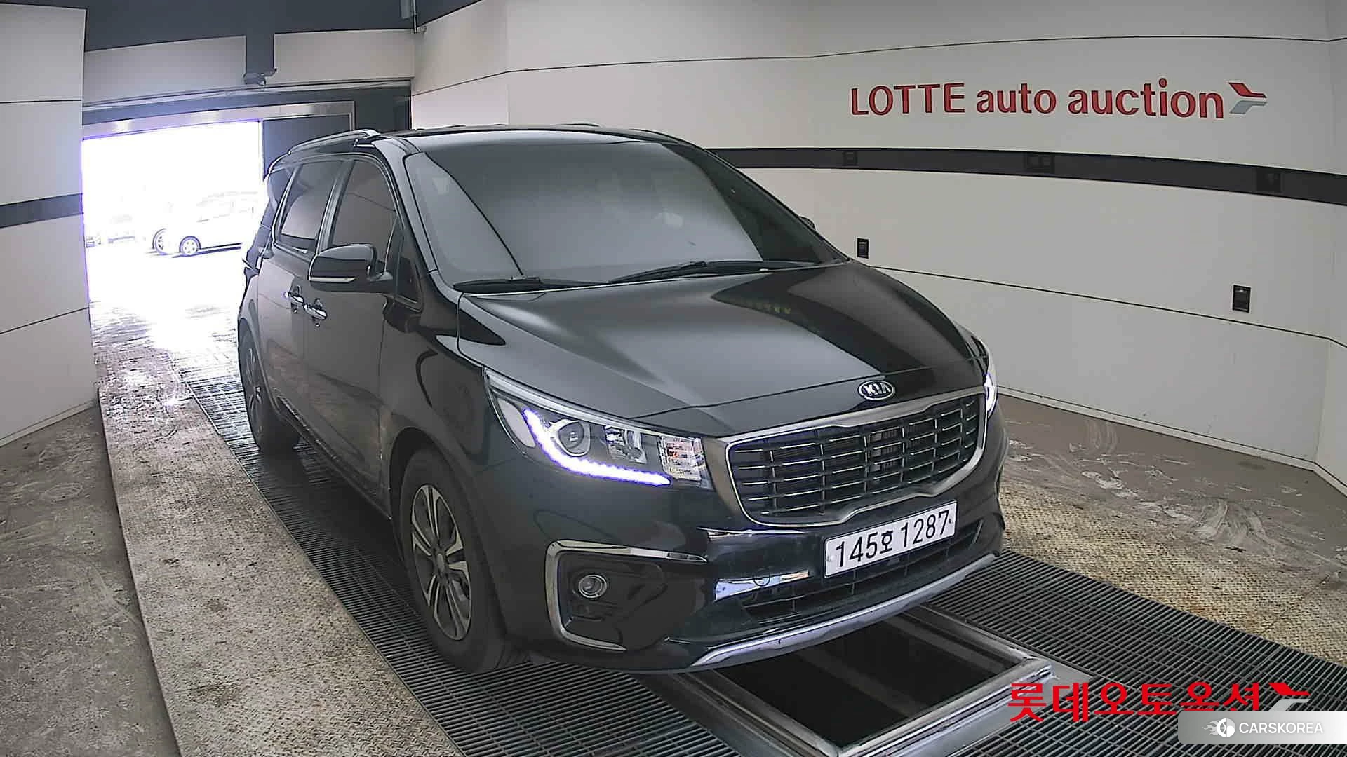 Kia Carnival 2020 Aurora Black Pearl из Кореи, фото 6