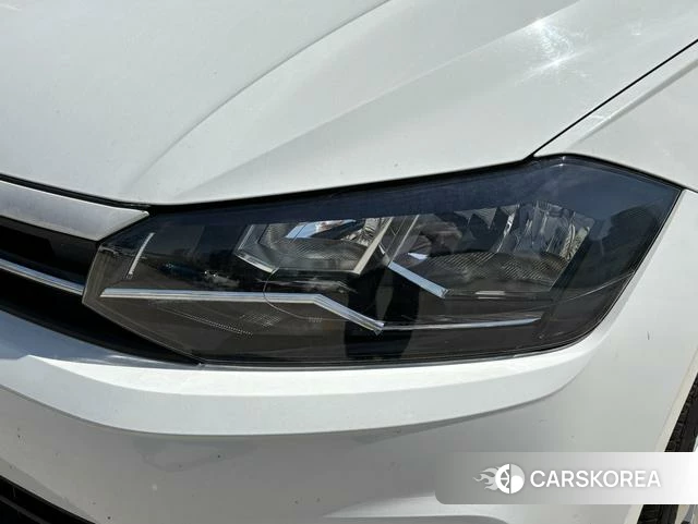 Volkswagen Polo 2021 Белый из Китая, фото 6
