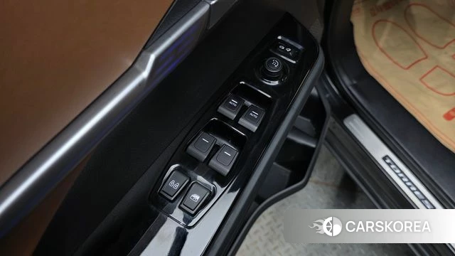 Ssangyong Torres 2023 Черный из Кореи, фото 6