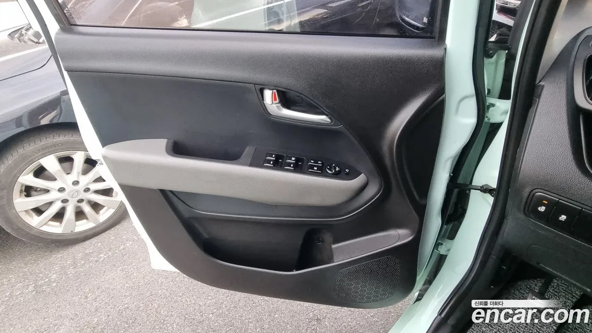 Kia The New Kia Ray 2022 Небесно-голубой из Кореи, фото 6