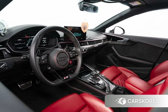 Audi S5 2021 Черный из Китая, фото 6