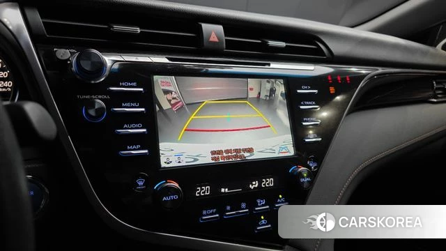 Toyota Camry (XV70) 2019 Белый из Кореи, фото 6