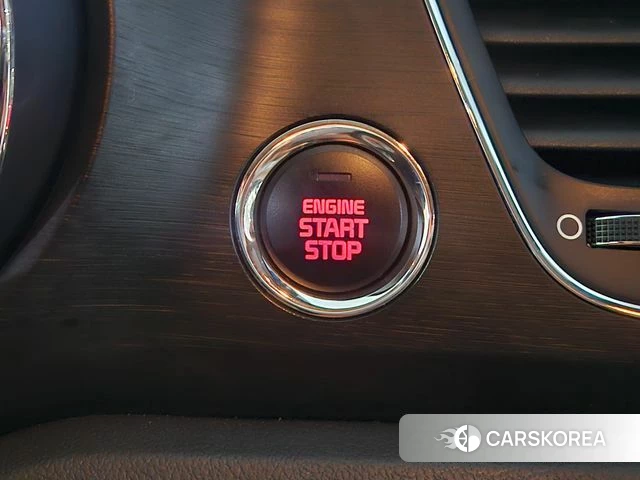 Kia The New Carnival 2018 Белый из Кореи, фото 6