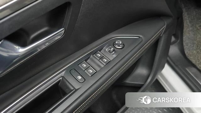 Peugeot 5008 second generation 2022 Белый из Кореи, фото 6