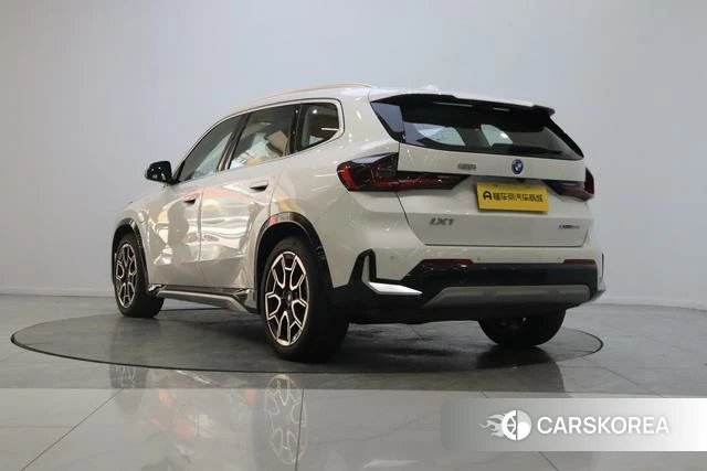 BMW iX1 2024 Белый из Китая, фото 6