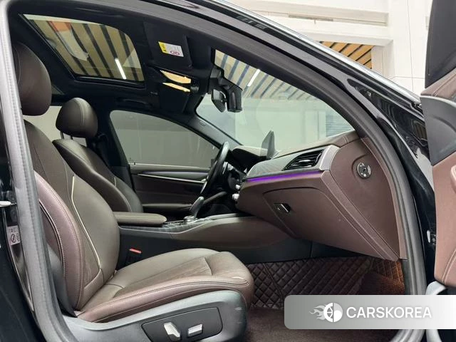 BMW 5 series 2022 Черный из Китая, фото 6