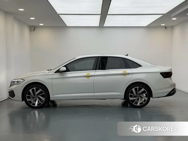 Volkswagen Sagitar 2026 Белый из Китая, фото 6