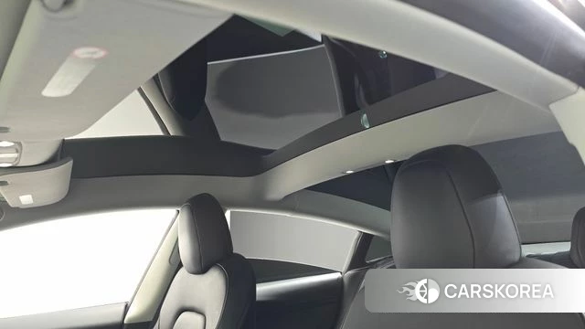 Tesla Model 3 2022 Белый из Кореи, фото 6