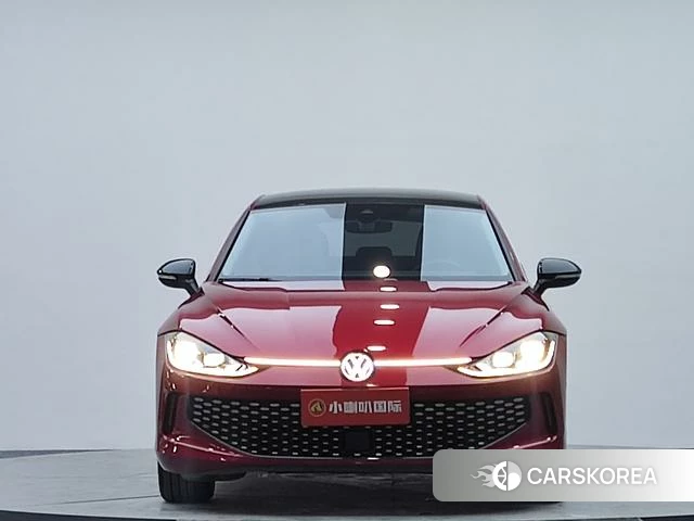 Volkswagen Lingdu 2022 Красный из Китая, фото 6