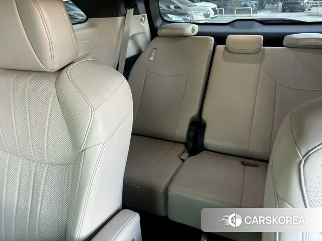 Toyota Grevia 2025 Белый из Китая, фото 6