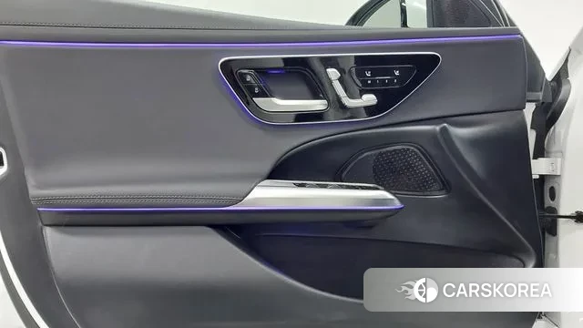 Mercedes-Benz E-Class W214 2024 Белый из Кореи, фото 6