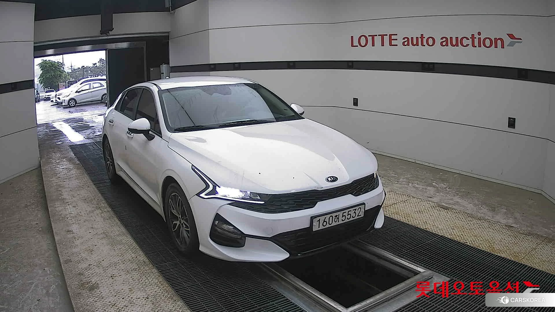 Kia K5 2021 Snow White Pearl (optional) из Кореи, фото 6