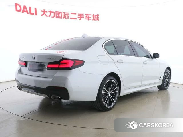 BMW 5 series 2024 Белый из Китая, фото 6