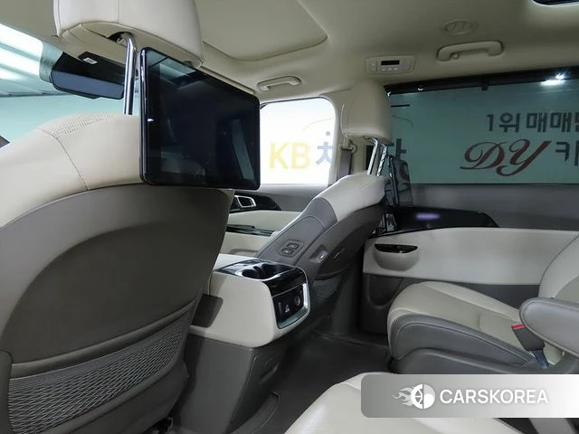 Kia Carnival 4th generation 2021 Черный из Кореи, фото 6