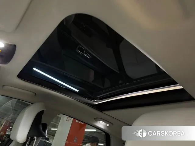 Kia Sportage 5th Generation Hybrid 2023 Черный из Кореи, фото 6