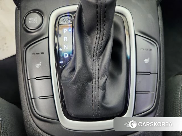 Hyundai Kona 2018 Темно-зеленый из Кореи, фото 6