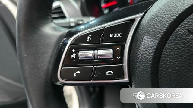 Kia Seltos 2022 Белый из Кореи, фото 6