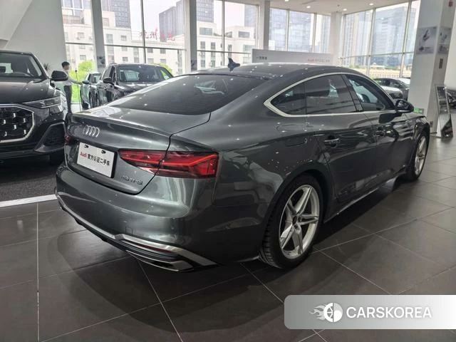 Audi A5 2023 Темно-серый из Китая, фото 6
