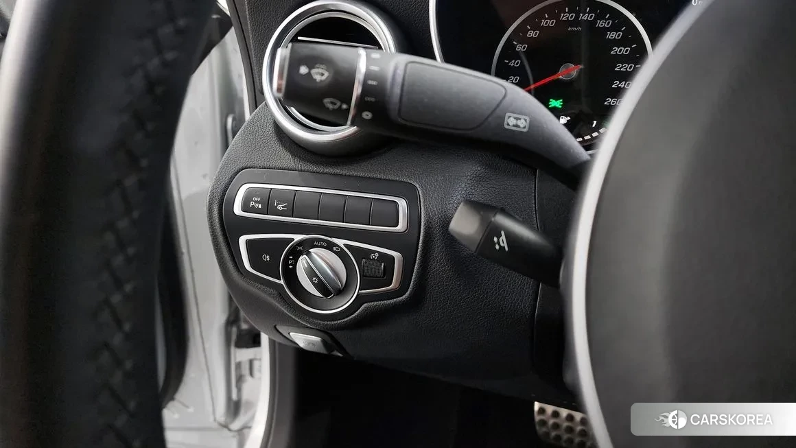 Mercedes-Benz C-Class W205 2019 Серебряный из Кореи, фото 6