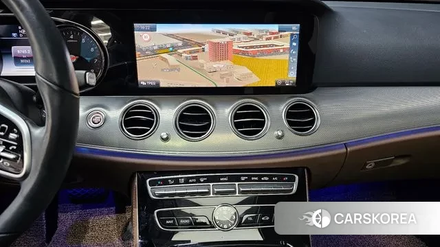 Mercedes-Benz E-Class W213 2019 Белый из Кореи, фото 6