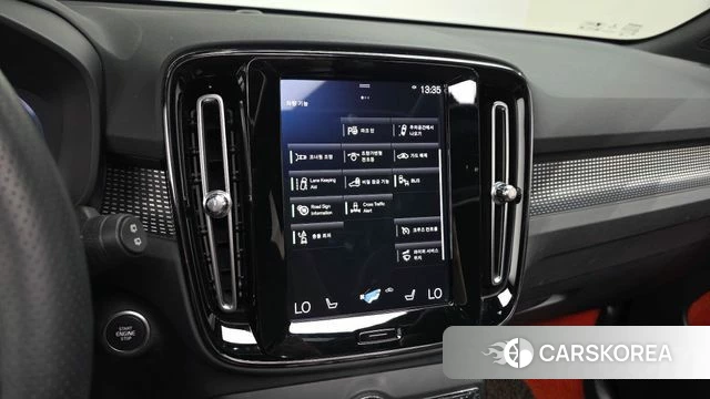 Volvo XC40 2018 Серебряный из Кореи, фото 6