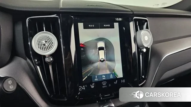 Volvo XC60 second Generation 2021 Белый из Кореи, фото 6