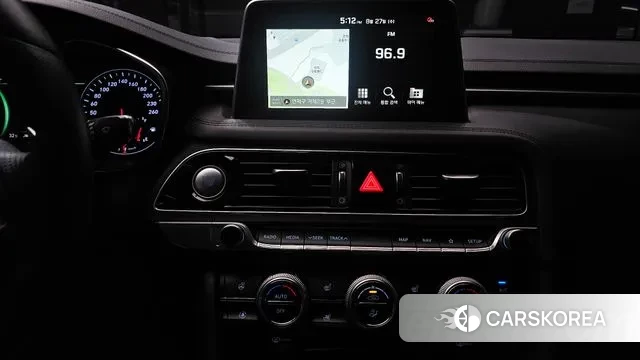 Genesis G70 2019 Черный из Кореи, фото 6