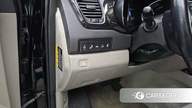 Kia The New Carnival 2019 Черный из Кореи, фото 6